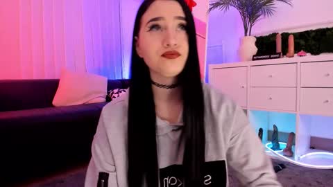 Mary online show from March 8, 2026, 7:23 am