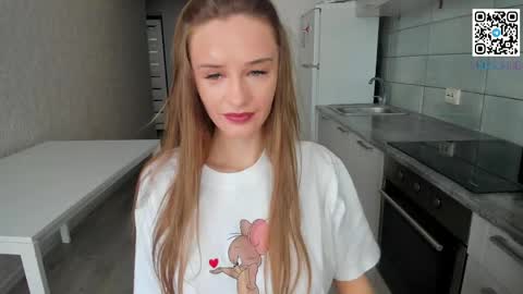 Snapshot of mary_meys chatting on May 1, 2026, 11:37 am Mary Mey online show from May 1, 2026, 11:37 am