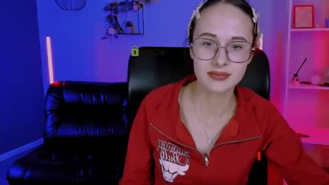 mary_moon__ online show from May 16, 2026, 11:57 pm