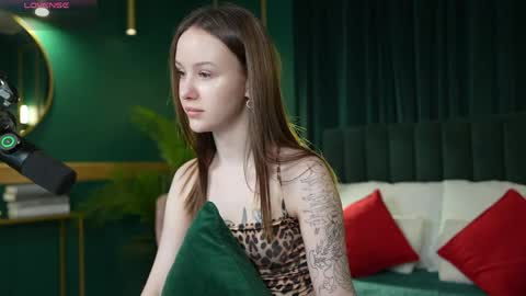 Snapshot of mary_sparkle_ chatting on May 27, 2026, 4:31 am yours fetish mary online show from May 27, 2026, 4:31 am