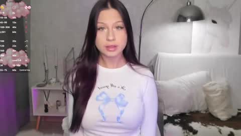 Maryana online show from May 26, 2026, 8:54 am