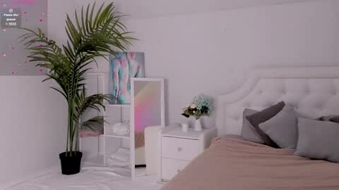 Ur Mary online show from March 9, 2025, 3:22 am