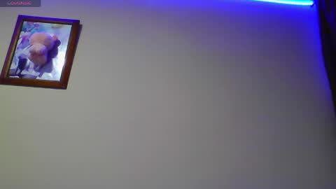 Engracia online show from April 7, 2026, 2:23 am