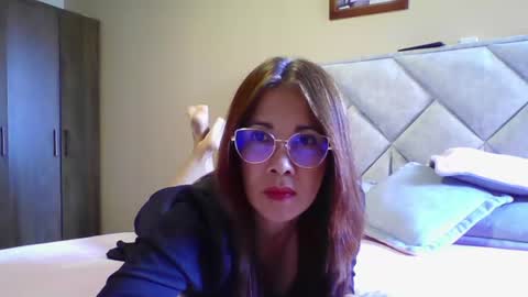 Engracia online show from June 15, 2026, 4:53 pm
