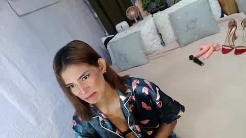 Snapshot of maryann784235 chatting on February 26, 2025, 12:25 pm MARY ANN online show from February 26, 2025, 12:25 pm