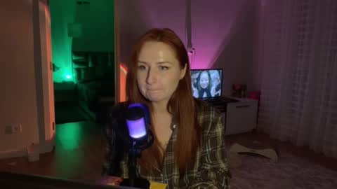 Snapshot of maryleesa chatting on May 13, 2026, 8:06 pm SirenVictoria online show from May 13, 2026, 8:06 pm