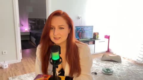 Snapshot of maryleesa chatting on May 18, 2026, 12:55 pm SirenVictoria online show from May 18, 2026, 12:55 pm