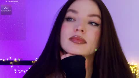 Marina online show from January 14, 2025, 4:29 pm