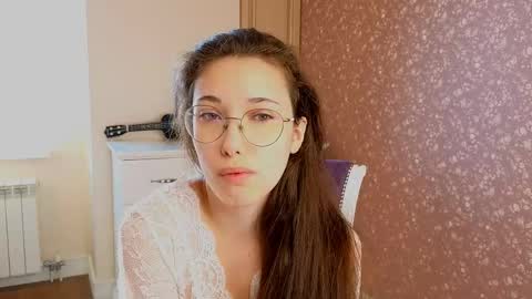 Snapshot of maryrosejansson chatting on May 24, 2026, 3:00 am Hi Im Olivia Im new here3 online show from May 24, 2026, 3:00 am