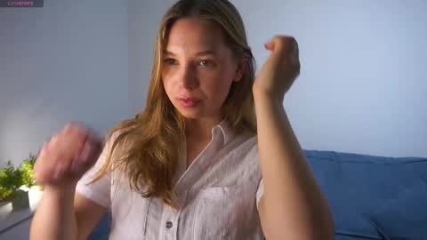 Sunny online show from March 8, 2026, 8:56 pm