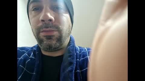 masculinotop online show from March 22, 2026, 9:56 am