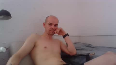 maserstti online show from May 6, 2026, 6:19 am