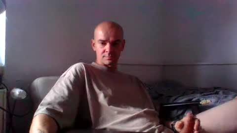 Snapshot of maserstti chatting on July 7, 2026, 5:06 pm maserstti online show from July 7, 2026, 5:06 pm