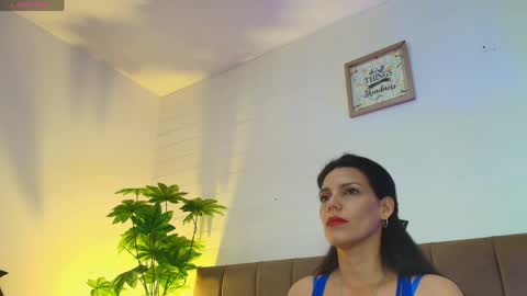 MashaPink online show from May 29, 2026, 1:09 pm