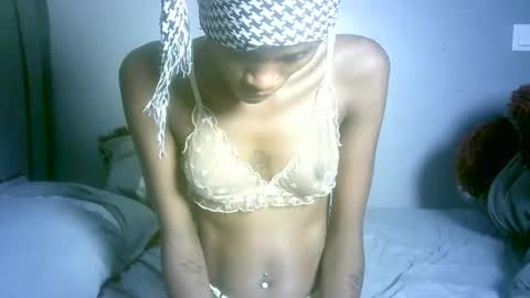 Snapshot of maskgang001 chatting on May 17, 2026, 4:54 am maskgang001 online show from May 17, 2026, 4:54 am