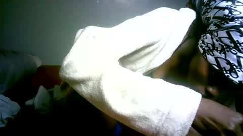 maskgang001 online show from July 14, 2026, 2:05 am