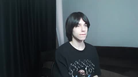 masonsilver_ online show from April 13, 2026, 8:09 am