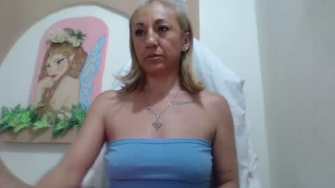 massiel ferreti online show from July 25, 2026, 11:13 pm