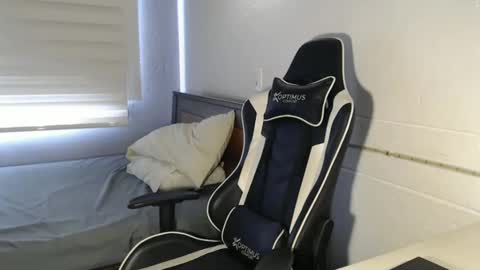 massimo online show from December 7, 2024, 3:19 pm