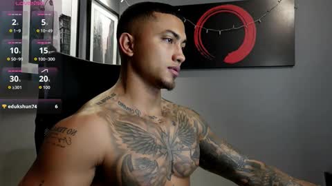 Massimo online show from November 16, 2025, 8:14 pm