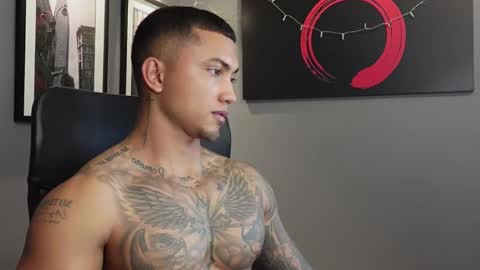 Massimo online show from November 19, 2025, 7:03 pm