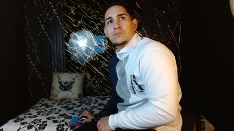 Snapshot of massimo_vidal chatting on February 7, 2026, 11:58 am massimo_vidal online show from February 7, 2026, 11:58 am