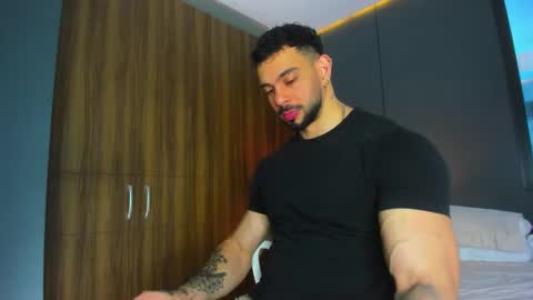 Snapshot of massimo_visconti chatting on February 17, 2026, 3:29 pm massimo online show from February 17, 2026, 3:29 pm