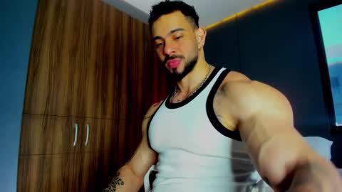 Snapshot of massimo_visconti chatting on February 26, 2026, 2:16 pm massimo online show from February 26, 2026, 2:16 pm