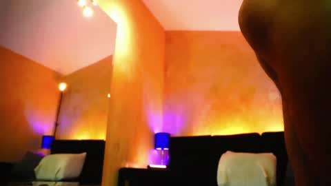 Snapshot of massimowalton2 chatting on April 21, 2026, 3:07 pm massimowalton2 online show from April 21, 2026, 3:07 pm