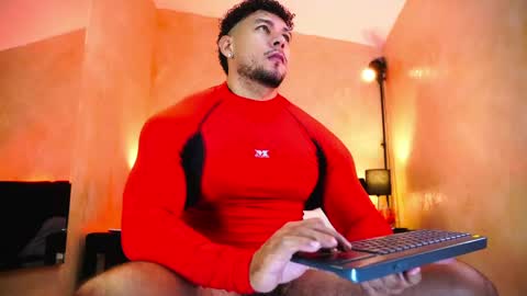 Snapshot of massimowalton2 chatting on May 25, 2026, 3:23 am massimowalton2 online show from May 25, 2026, 3:23 am