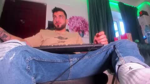 Snapshot of master9four chatting on January 11, 2026, 6:40 am Matthew online show from January 11, 2026, 6:40 am