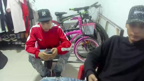 Snapshot of master_billy1 chatting on April 26, 2026, 5:49 am master_billy1 online show from April 26, 2026, 5:49 am