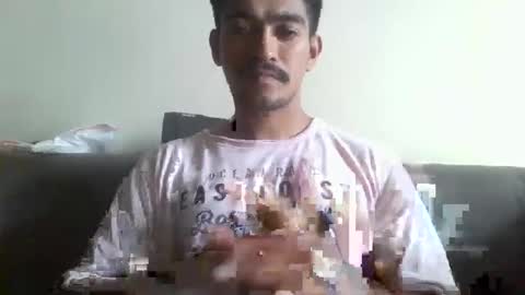 Snapshot of master_leoo chatting on May 20, 2026, 5:24 am master_leoo online show from May 20, 2026, 5:24 am