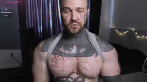 Snapshot of master_oil chatting on January 14, 2026, 10:10 am Huge Alex online show from January 14, 2026, 10:10 am