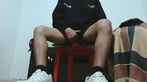 Snapshot of master_pig_ chatting on April 6, 2026, 4:46 am MASTER ALPHA online show from April 6, 2026, 4:46 am