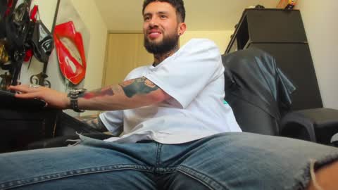 steven  online show from January 18, 2025, 8:40 pm