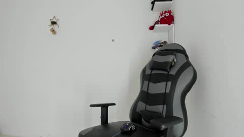 Alpha junior online show from November 29, 2025, 2:31 pm