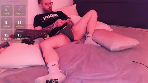 Snapshot of masterbailey chatting on February 15, 2026, 12:07 am masterbailey online show from February 15, 2026, 12:07 am