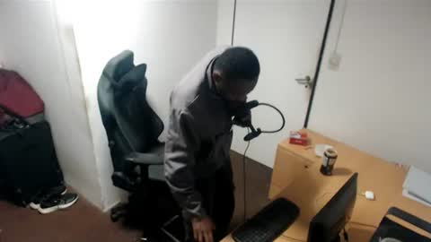 Masterdomfuck online show from July 9, 2026, 1:31 am