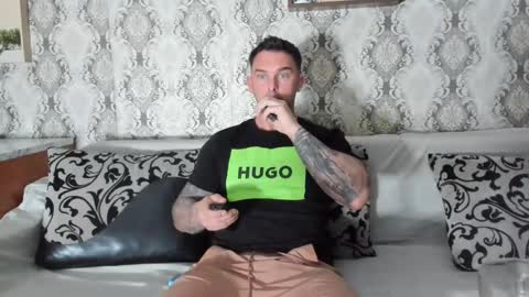 Snapshot of mastermusclejon chatting on March 6, 2025, 8:59 pm Jon online show from March 6, 2025, 8:59 pm