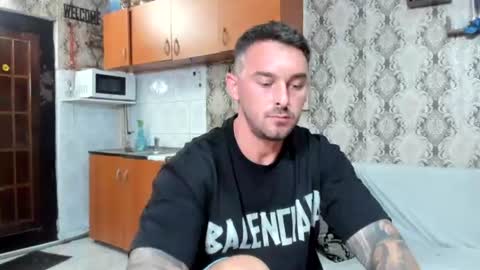 Snapshot of mastermusclejon chatting on July 19, 2026, 7:28 pm Jon online show from July 19, 2026, 7:28 pm