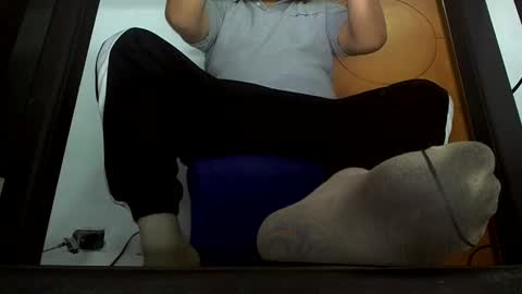 Snapshot of mastersocks8 chatting on November 26, 2025, 1:39 am master findom online show from November 26, 2025, 1:39 am