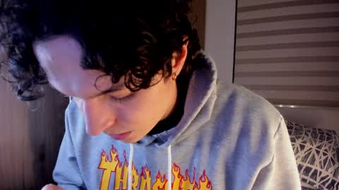 mastrangelo_x online show from April 24, 2026, 3:31 am