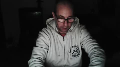 Snapshot of mat11efou chatting on January 11, 2025, 3:02 am mat11efou online show from January 11, 2025, 3:02 am