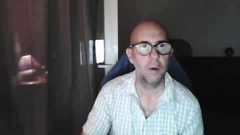 Snapshot of mat11efou chatting on September 30, 2025, 7:19 pm mat11efou online show from September 30, 2025, 7:19 pm