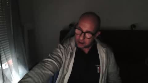 Snapshot of mat11efou chatting on October 7, 2025, 6:21 am mat11efou online show from October 7, 2025, 6:21 am