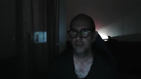 Snapshot of mat11efou chatting on October 25, 2025, 4:09 am mat11efou online show from October 25, 2025, 4:09 am