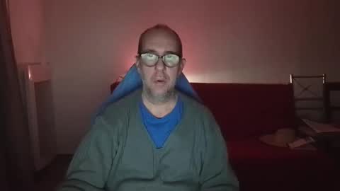 Snapshot of mat11efou chatting on November 1, 2025, 7:16 pm mat11efou online show from November 1, 2025, 7:16 pm