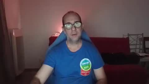 Snapshot of mat11efou chatting on November 3, 2025, 12:24 am mat11efou online show from November 3, 2025, 12:24 am