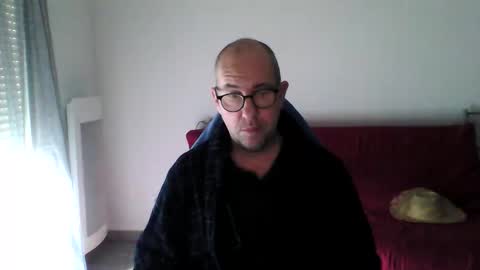 Snapshot of mat11efou chatting on November 17, 2025, 1:17 pm mat11efou online show from November 17, 2025, 1:17 pm